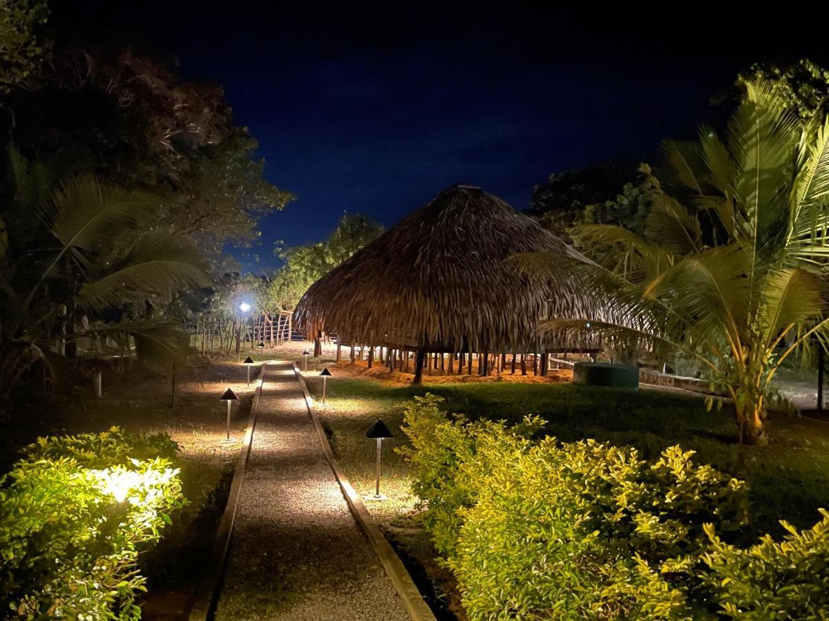 Yala Lake View Cabanas Tissamaharama Dış mekan fotoğraf